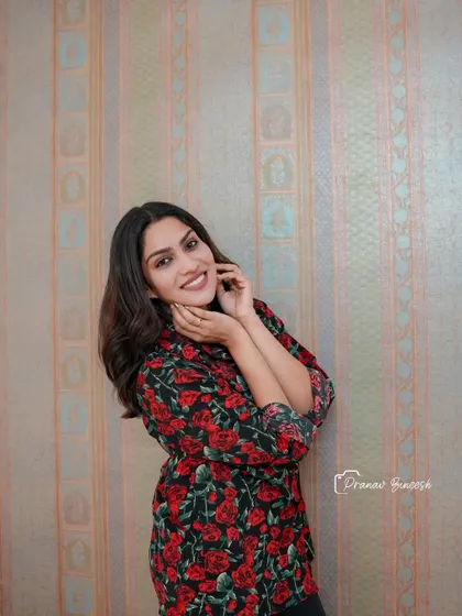 A happy client is the goal of every project. Swasika's cheerful expression says it all.