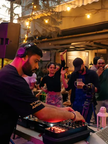 Reunited with my Hyderabad crew for a fun picnic party. I played a long set of bouncy house and crispy rominimal tunes, perfect for a day outdoors.