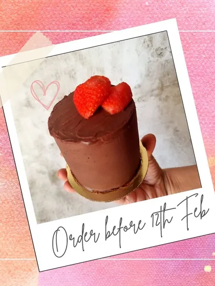 A call to action for Valentine's Day. This image shows my chocolate and strawberry bento cake, reminding you to place your orders early for your loved one.