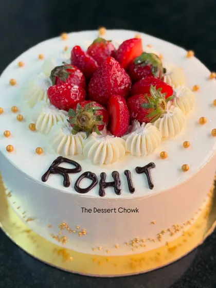 A classic strawberry fresh cream cake. The light vanilla sponge is layered with fresh cream and topped with sweet, juicy strawberries.