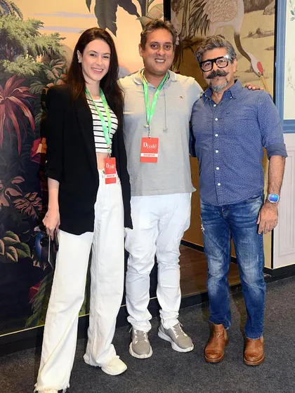 Reconnecting with the imaginative mind of architect Arzan Khambatta at Dcode 2023. His unique insights and vibrant energy always make for delightful and inspiring conversations.