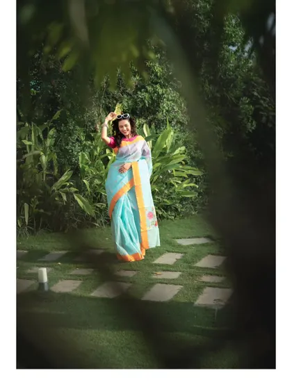 A duplicate of image 115, this shot captures a moment of spontaneous joy and style.