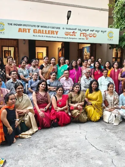 A group photo of all the talented artists who participated in the exhibition at the IIWC Art Gallery. What a fantastic community.