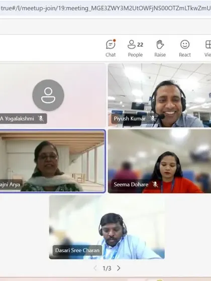 Our trainer, Rajni Arya, leads an online French session for the Larsen & Toubro team. Our certified trainers are experts at managing virtual classrooms and ensuring every student receives personal attention.