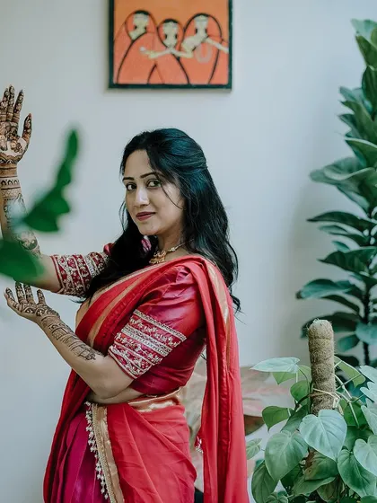 A duplicate image of the client's graceful pose.
