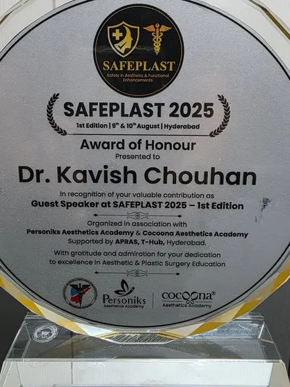 I was grateful to be recognized with this Award of Honour for my contribution as a Guest Speaker at SAFEPLAST 2025, a conference focused on safety in aesthetic procedures.
