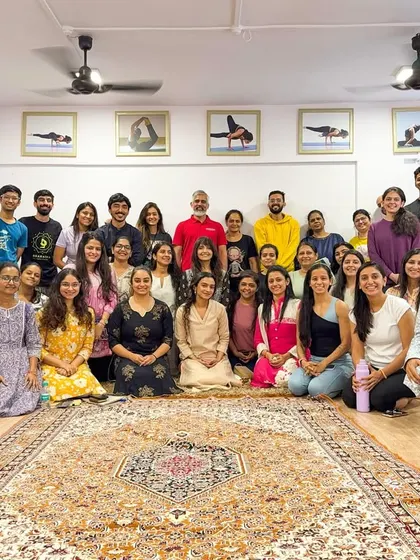 A full house and a full heart. It was an honor to have my Guru, Acharya Bharath Shetty, lead a session, sharing his wisdom with our entire Kaya community.