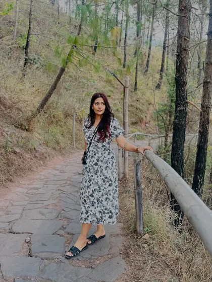 This outfit is all about easy, comfortable style for a mountain retreat.