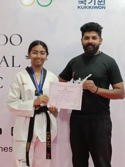 Congratulations to our champion Driti for her medal win at the CISCE Games 2024, the ICSE syllabus state-level Taekwondo competition.