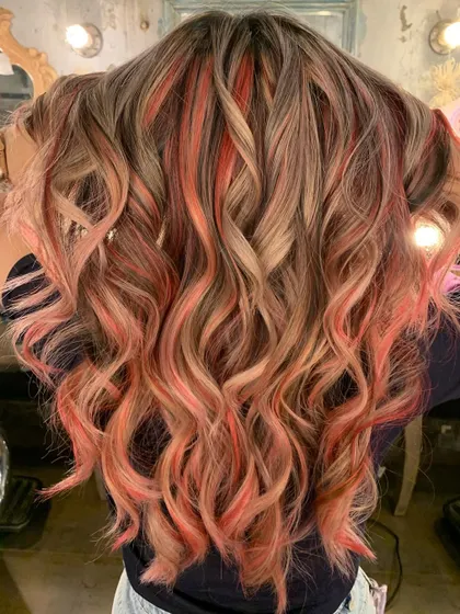Peach fuzz perfection. A peachy, creamy mix of colors after a color correction. This is a bleach and tone color. (No filter)
