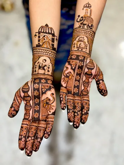 Another angle of this beautiful narrative design, showing the intricate details of the doli and the elephant motifs.