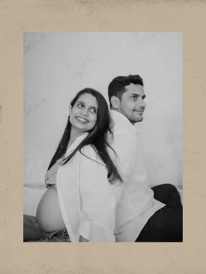 I also provide images in classic black and white. This timeless style emphasizes emotion and connection, as seen in this back-to-back couple portrait.