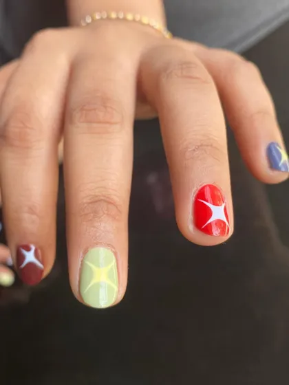 A close-up of the retro starburst design. The clean lines and bold colors make a big impact.