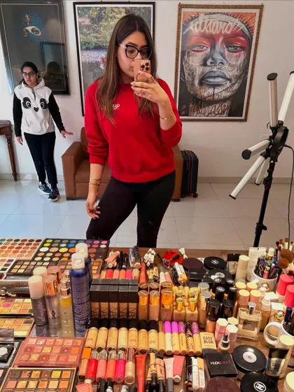 Just me in my favorite zone. My makeup kit is my treasure chest, and I'm so grateful this is my job.