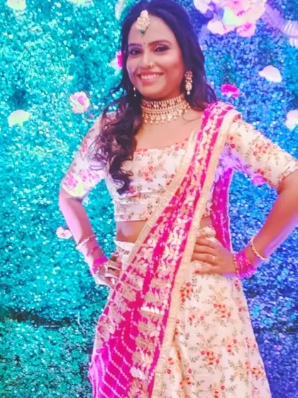 Posing with confidence. My client looks amazing, and I'm so happy my jewellery could be a part of her celebration.