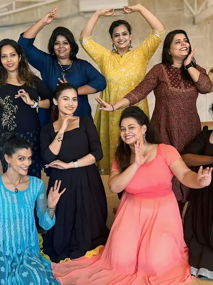 Happy faces at our recent Semi-Classical Bollywood Fusion workshop. We love creating a space where everyone can come together to learn, laugh, and dance.