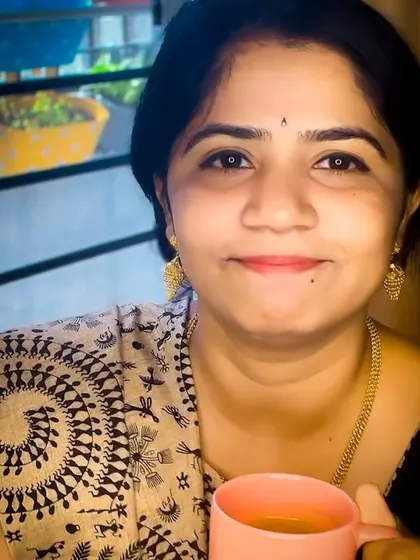 Just a quiet moment with my thoughts and a warm cup of tea. Tea beka? Let's sip together.