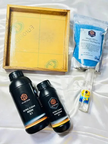 Get started on your first varmala preservation project with our all-in-one kit. It includes a square teakwood frame, resin, hardener, silica gel, and a bubble buster spray.