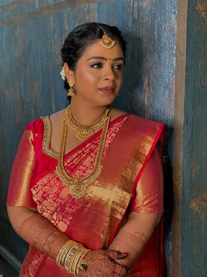 Another beautiful shot of my South Indian bride. The makeup is timeless, ensuring her wedding photos will be cherished for generations.