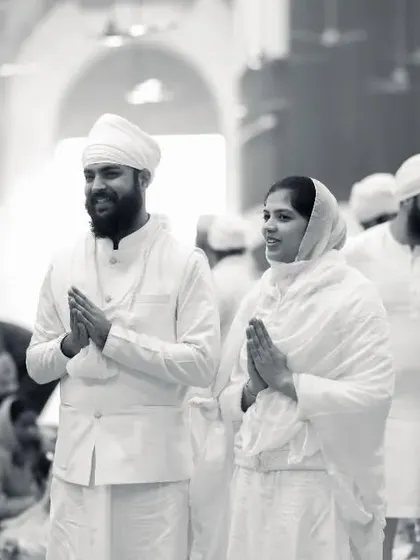 The serenity of the Gurudwara envelops this beautiful Sikh couple as they seek blessings for their journey together during their Anand Karaj.