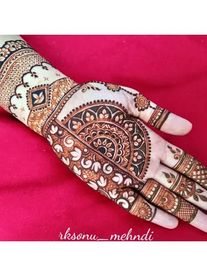 This gallery showcases a variety of my traditional designs. You'll find classic elements like peacocks, elephants, lotuses, and intricate jaali (net) patterns, all expertly crafted to create timeless beauty.