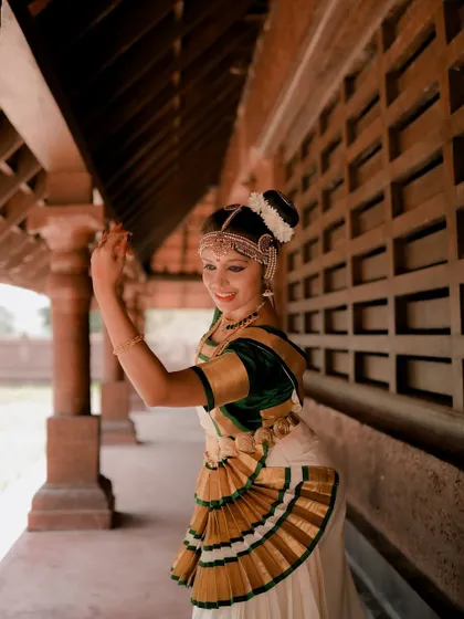 A duplicate of image 69, this side profile of a dancer is elegant and timeless, focusing on the details of her costume and pose.