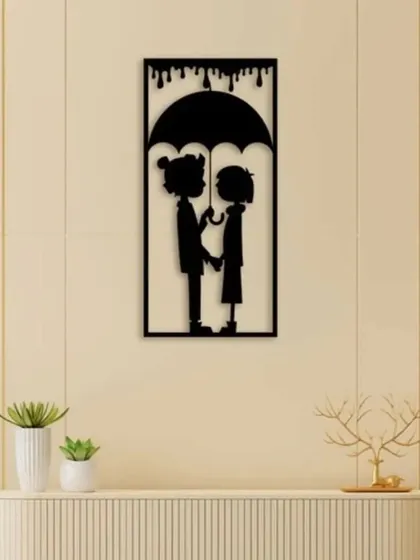 A charming silhouette of a couple under an umbrella, this iron wall art is a sweet and romantic piece. The simple black finish allows the story to shine, making it a perfect gift or addition to a bedroom.