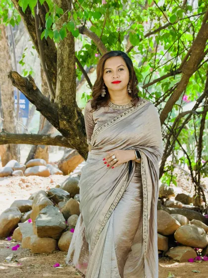 Another beautiful shot of the client in her custom-made tissue silk saree.