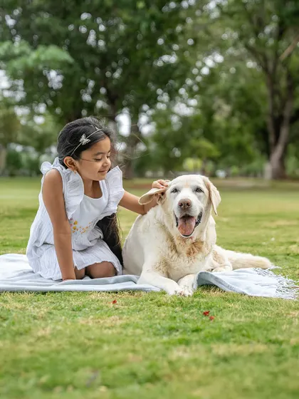 A beautiful portrait of Ice with her human sister. The connection between them is so clear and heartwarming.