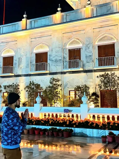 Gratitude and prayer at the Gurudwara. I believe in being thankful for the strength I've been given to pursue my goals.