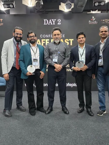 With my fellow faculty members at the SAFEPLAST 2025 conference in Hyderabad. It was a fantastic event with great scientific content and an important focus on patient safety.