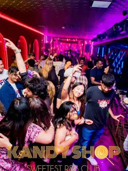 A snapshot of the weekend party at Kandy Shop. My sets here are a blend of Bollywood, Punjabi, and R&B to keep the energy high.