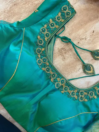 A duplicate image showing the zardosi work detail.