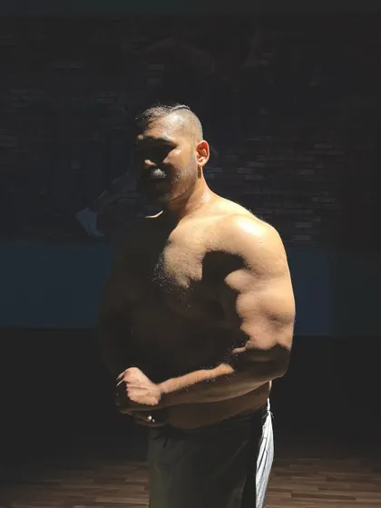 Another shot focusing on the size and shape of the upper body. This is the physique we work towards with heavy, consistent training.