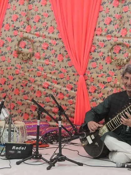 A sitar and tabla duet in progress. 'Raghunathanjali' brings together some of the finest instrumentalists for our audience.