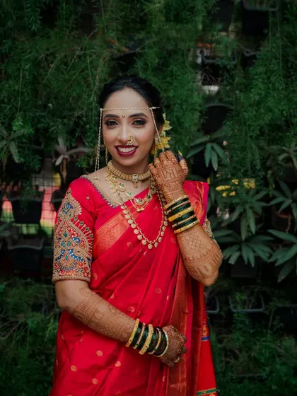 I believe every bride deserves to feel beautiful. This collection features more of the stunning bridal portraits I've had the pleasure of taking.