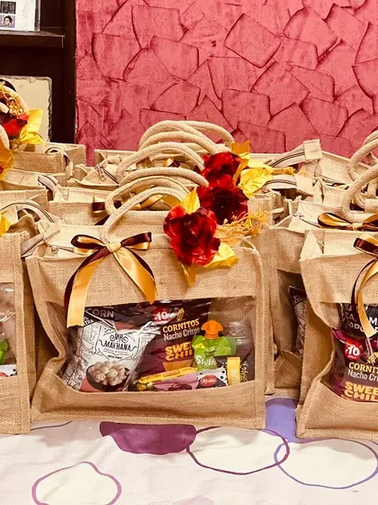 More of the wedding room hampers, showing the consistency in packing and decoration for a large order.