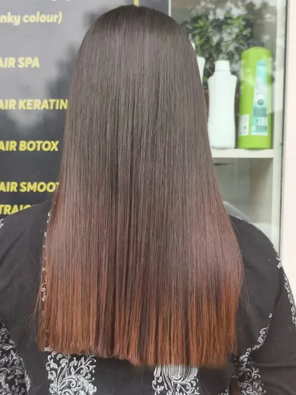 A final look at the stunning Nanoplastia result, showing incredibly smooth and straight hair that is completely frizz-free.