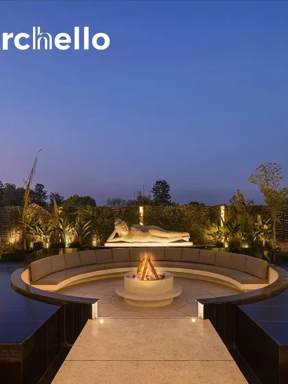 Featured in Archello, the serene courtyard of the Ananda residence is a perfect example of our design philosophy. The combination of fire, water, and the peaceful presence of the Buddha statue creates a space for inner calm.