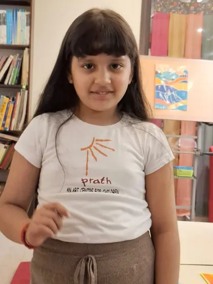 This student, wearing her Prath t-shirt, is part of a legacy of creativity. It's wonderful to see them feel part of our art family.