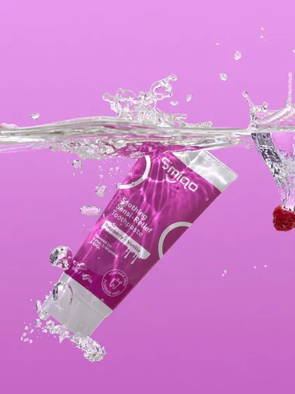 Making a splash with Smiqo toothpaste required precision and patience. This underwater shot, captured in our studio water tank, freezes the motion of the product and raspberries hitting the water, creating a dynamic visual that communicates ultimate freshness and clean ingredients.