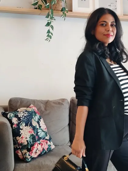 As a working mother, I understand the challenge of dressing a changing body with confidence. This is me styling my bump for a professional setting, proving that great style is possible at every stage of life.