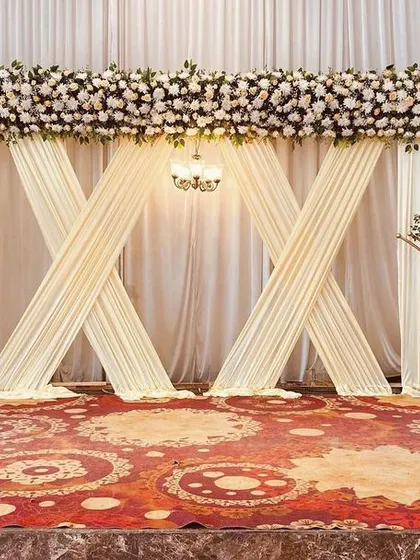 We ensure every detail is perfect for your Beegara Oota decor, creating a beautiful and welcoming space for you and your guests.