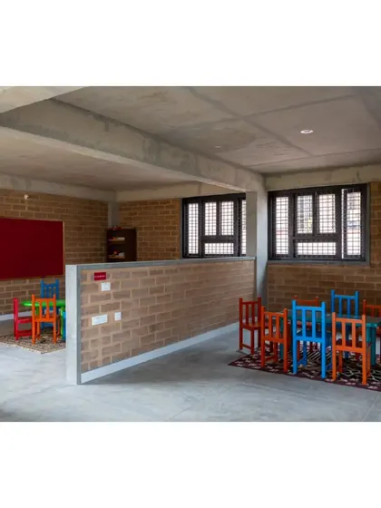 A duplicate of image 27, showing a classroom at the Mathru Centre.