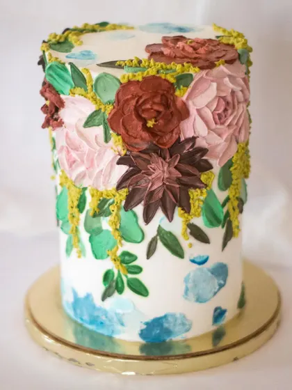 I truly couldn’t decide which side of this cake I liked the best. The colors and flowers look different from every angle.