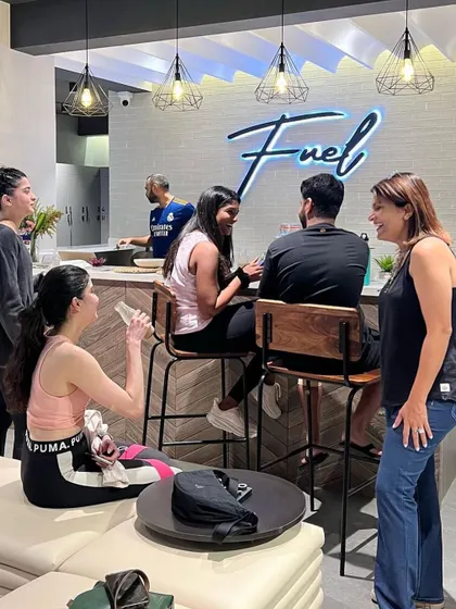 The BlackBx experience goes beyond the workout. Stop by Fuel by Urban Fork for a refreshing post-workout smoothie or bowl.