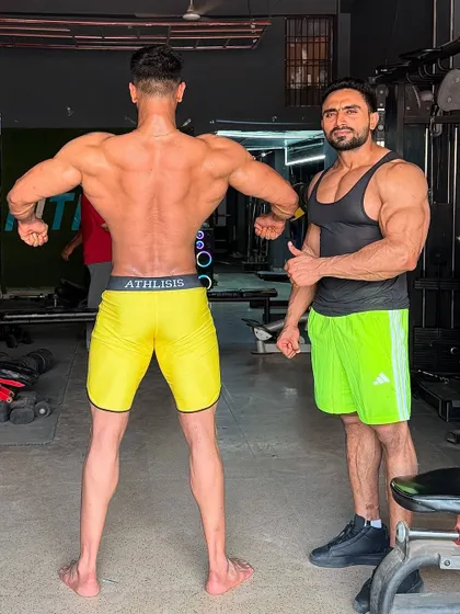 Another back shot, showing the results of our focused training.