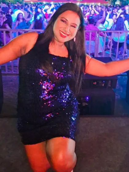A candid shot from the stage at the "One Night in Paris" NYE event at Aloft Whitefield. The energy from a crowd this size is absolutely electric.