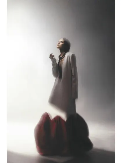 This image showcases the beautiful, soft quality of light and the dramatic silhouette captured with the Sigma 30mm lens, a great tool for editorial photography.