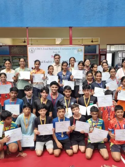 A fantastic group photo of all the winners at the CISE Zone D InterSchool Badminton Championship. Our trainees Zehn, Avni, and Nivaan made us proud.
